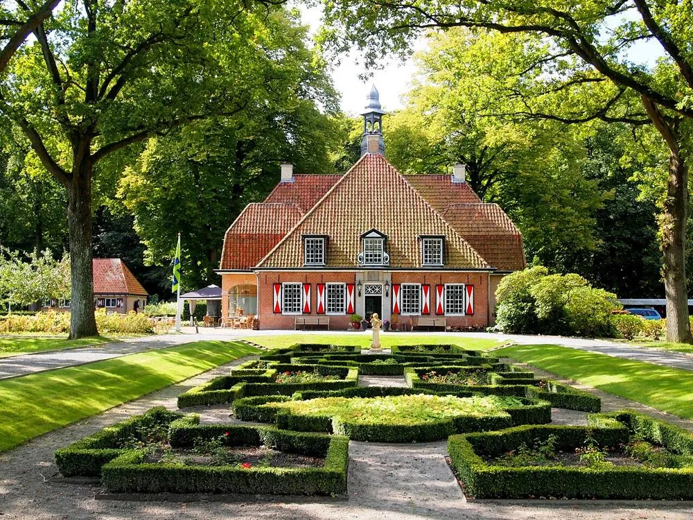 Bakkeveen: De Slotplaats, Bakkeveen